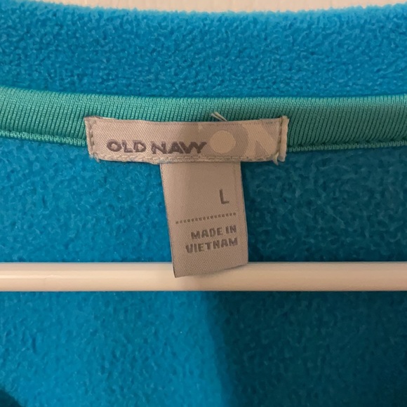 Old Navy Fleece Top 💙 - Picture 2 of 3